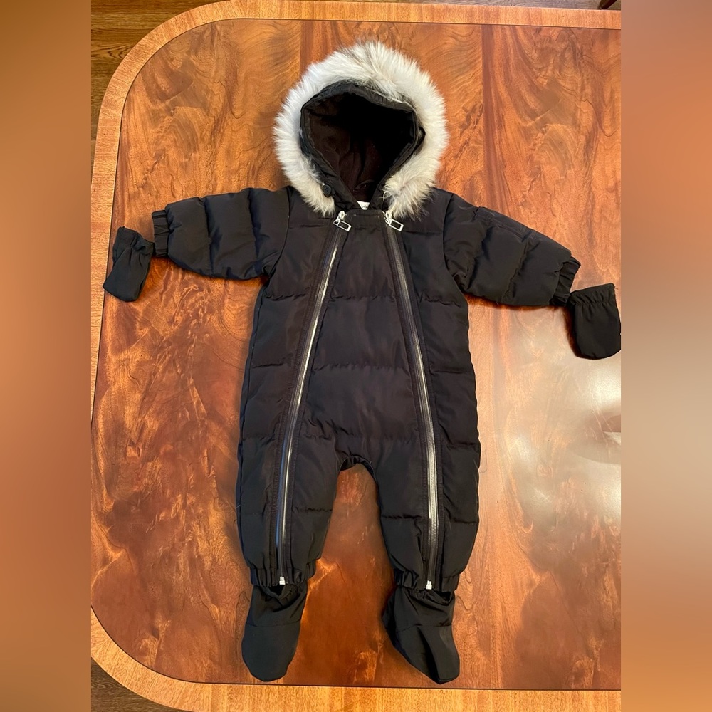 Baby Dior Snowsuit down filled with real fur trim hood Size 12 months